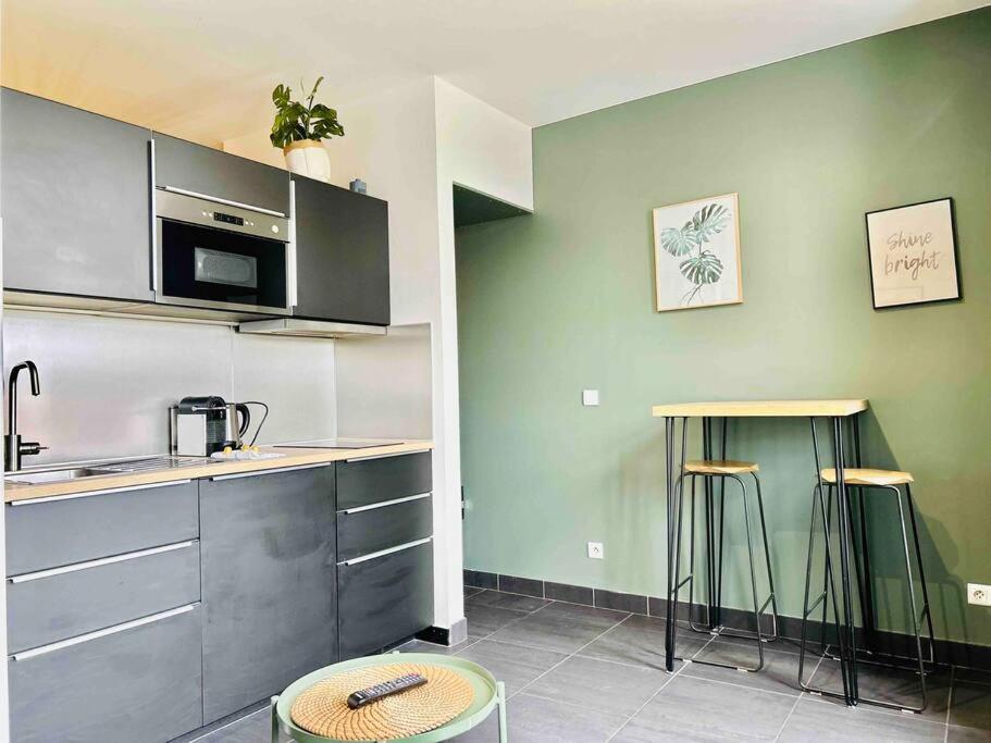 Апартаменты Vieux-Lille - Studio Haut De Gamme Экстерьер фото